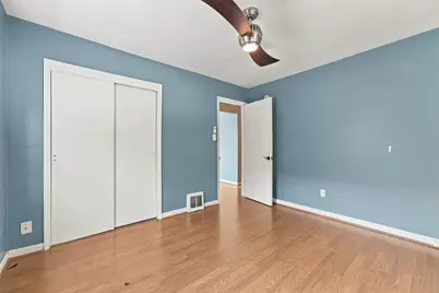424 Elwood Dr, Wilkins Township, PA 15235 - Photo 14