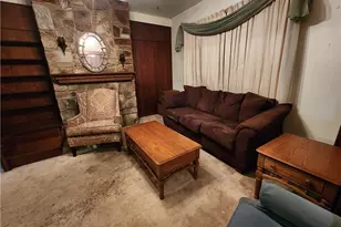 1815 Eaton St, McKeesport, PA 15132 - Photo 6