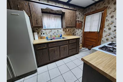 1815 Eaton St, McKeesport, PA 15132 - Photo 12