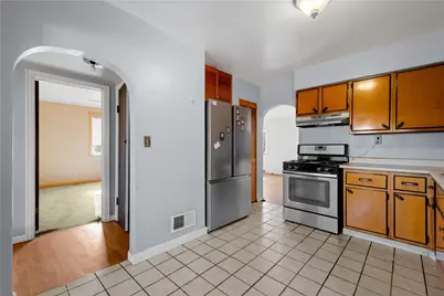 710 1st St, Canonsburg, PA 15317 - Photo 10