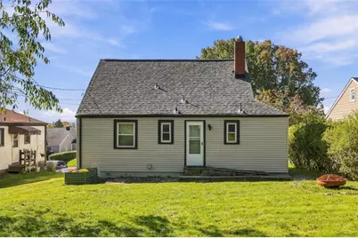 2135 Swallow Hill Rd, Scott Township, PA 15220 - Photo 24