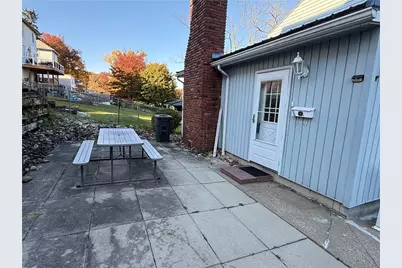 432 Holmes Way, Greensburg, PA 15601 - Photo 2