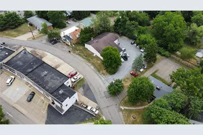 7824 Old Perry Highway, Ross Twp, PA 15237 - Photo 1