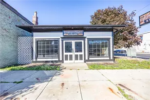 1529 7th Ave, Beaver Falls, PA 15010 - Photo 1