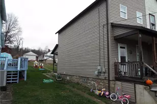 409 1st St, East Bethlehem, PA 15368 - Photo 1
