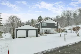 801 Williams Ave, Connellsville, PA 15425 - Photo 1