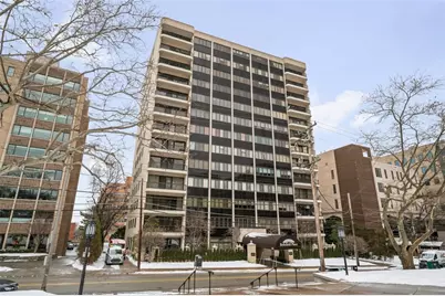 146 N Bellefield Ave #204, Pittsburgh, PA 15213 - Photo 1