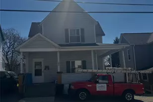 384 Meek St, Sharon, PA 16146 - Photo 1