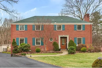 1316 Lakemont Dr, Pittsburgh, PA 15243 - Photo 1