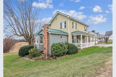 1054 Middletown Rd, Hempfield Township, PA 15601 - Photo 1