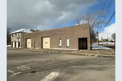 600 W Railroad Ave, Verona, PA 15147 - Photo 1