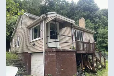 4 Lewis Dr, Aliquippa, PA 15001 - Photo 1