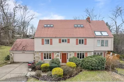 109 Parkridge Lane, Pittsburgh, PA 15228 - Photo 1