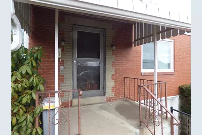 41 Charlton St, Pittsburgh, PA 15205 - Photo 1