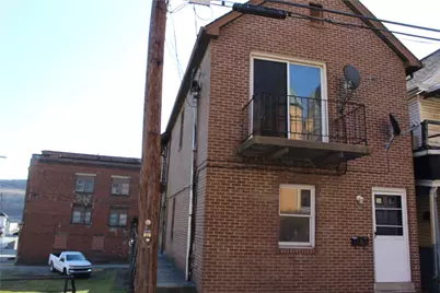 584 Thompson Ave, Donora, PA 15033 - Photo 1