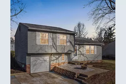 2989 Amy Drive, South Park, PA 15129 - Photo 1