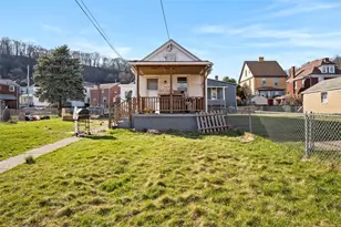 1114 11th St, Stowe Township, PA 15136 - Photo 1