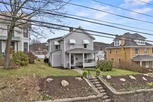 642 New Castle St, Butler, PA 16001 - Photo 1