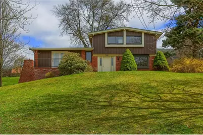 2566 Matterhorn Dr, Pittsburgh, PA 15090 - Photo 1