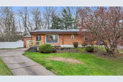 23 Winter Dr, Robinson Twp - NWA, PA 15136 - Photo 1