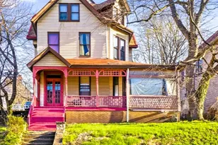 742 Chartiers Ave, McKees Rocks, PA 15136 - Photo 1