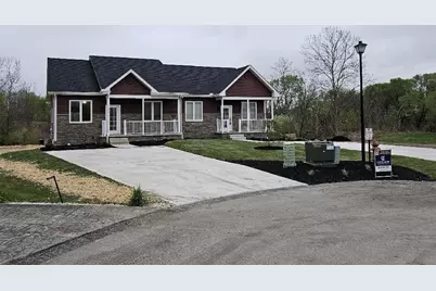 802 Wimbledon Drive, Mount Pleasant Township, PA 15666 - Photo 1