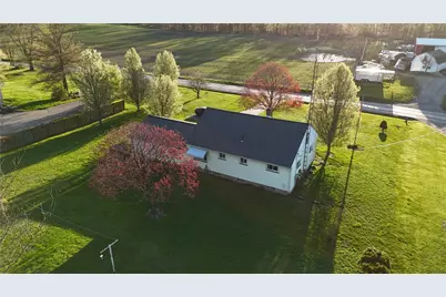 318 Hamburg Rd, Hempfield Township, PA 16125 - Photo 1