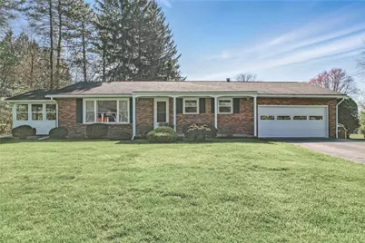 5 Hempfield Drive, Greenville Boro, PA 16125 - Photo 1