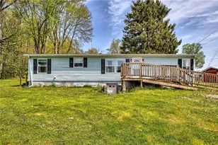 627 Crab Apple Ln, East Huntington, PA 15688 - Photo 1