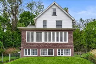 228 W 11th Ave, Tarentum, PA 15084 - Photo 1