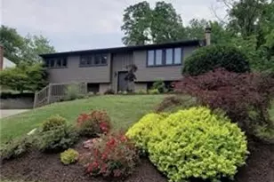 295 Carmell Dr, Pittsburgh, PA 15241 - Photo 1