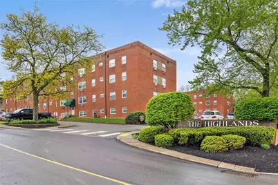 5900 Babcock Blvd #40, Ross Twp, PA 15237 - Photo 1