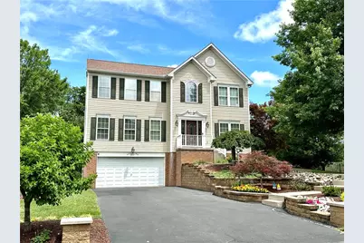 111 Cherrywood Dr, Pittsburgh, PA 15068 - Photo 1