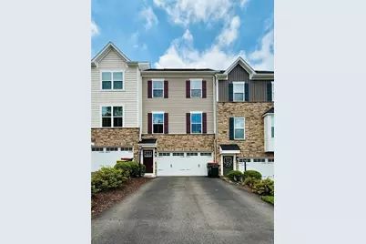 159 Cole Dr, Robinson Twp, PA 15136 - Photo 1