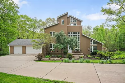 100 Trillick Way, Economy, PA 15005 - Photo 1