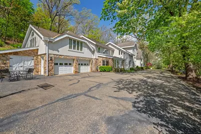 301 Hampton Road, Pittsburgh, PA 15215 - Photo 1