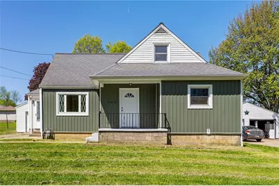 800 Smith Ave, Sharon, PA 16146 - Photo 1