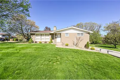 626 Woodburn Lane, Hempfield Township, PA 15601 - Photo 1