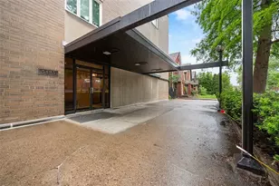 5425 Fifth Ave, Pittsburgh, PA 15232 - Photo 1