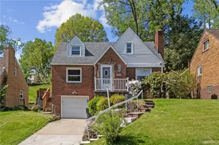 4596 Echo Glen Dr, Pittsburgh, PA 15236 - Photo 1