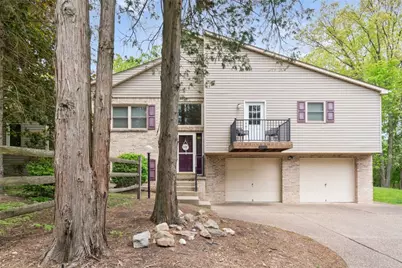 10088 Grubbs Rd, Pittsburgh, PA 15090 - Photo 1