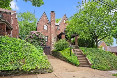 529 Hillcrest Place, Pittsburgh, PA 15216 - Photo 1