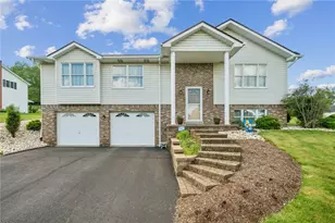 1045 New London Dr, Greensburg, PA 15601 - Photo 1