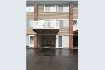 404 Highland Pines Ct, Ross Twp, PA 15237 - Photo 1