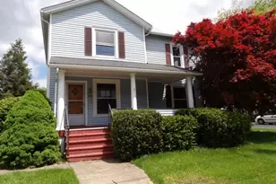 1055 Griswold St, Sharon, PA 16146 - Photo 1