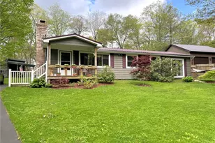 643 Laurel Summit Rd, Jenner Township, PA 15531 - Photo 1