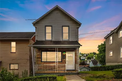 208 Maple Ave, Butler, PA 16001 - Photo 1