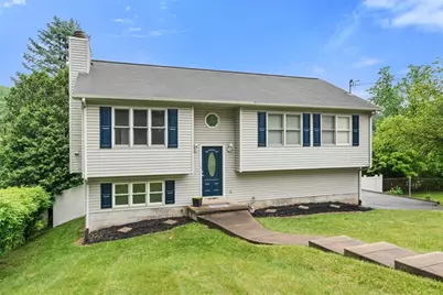 916 Timberland Ave, Pittsburgh, PA 15226 - Photo 1