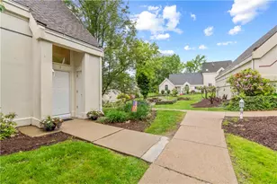 7 Ridgemead Fields Dr, Pittsburgh, PA 15147 - Photo 1