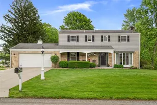 8282 Brittany Pl, Pittsburgh, PA 15237 - Photo 1